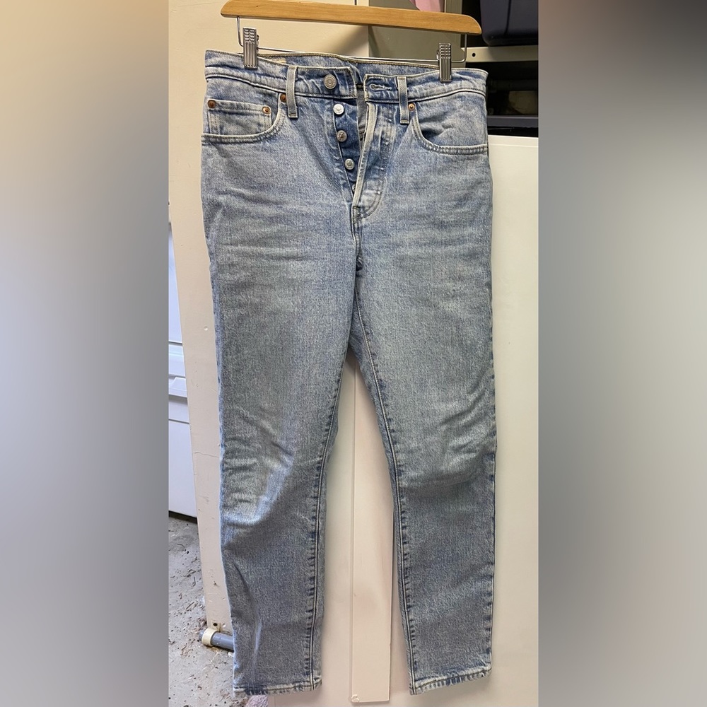 Women’s Levi’s 26